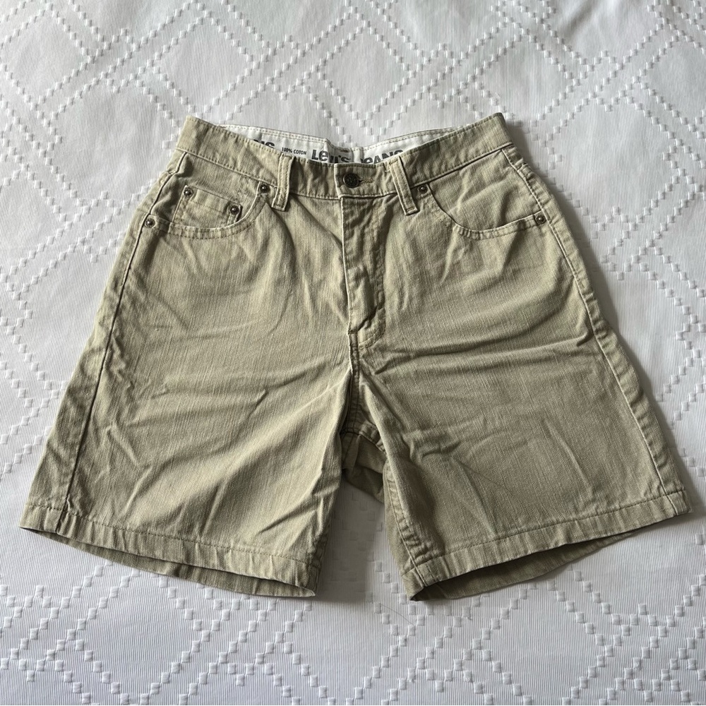 Levis Tan Shorts